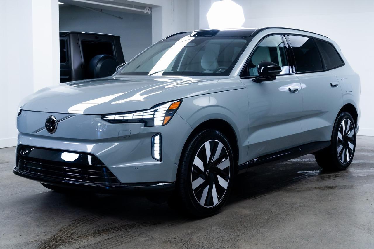 2025 Volvo EX90 Twin Motor Ultra 7-Seater Active Chassis Massage Seats Portland OR