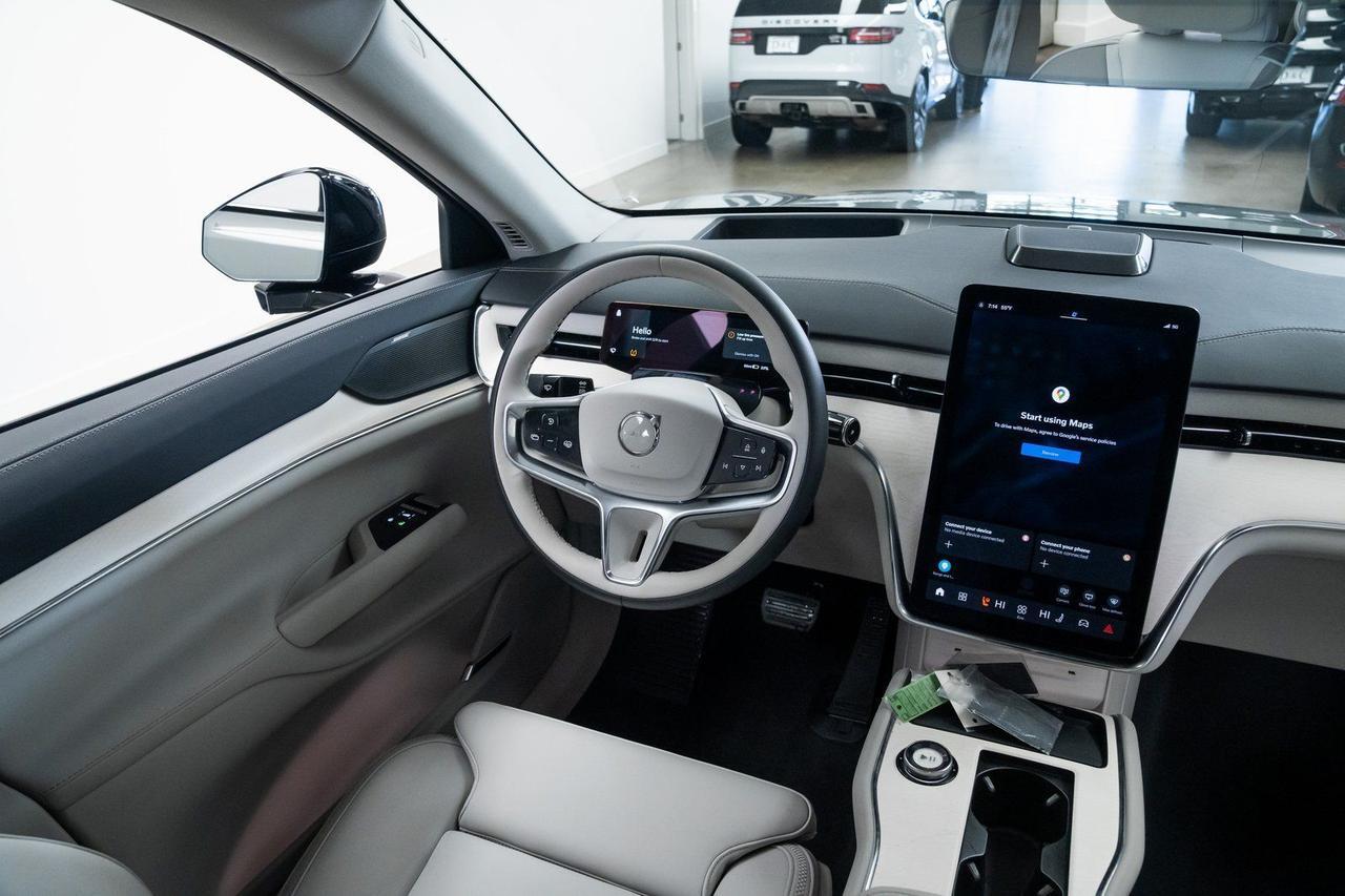 2025 Volvo EX90 Twin Motor Ultra 7-Seater Active Chassis Massage Seats Portland OR