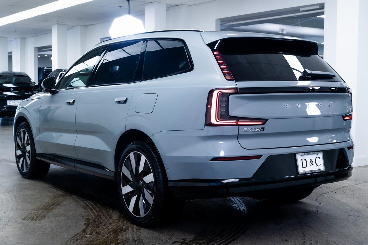 2025 Volvo EX90 Twin Motor Ultra 7-Seater Active Chassis Massage Seats Portland OR