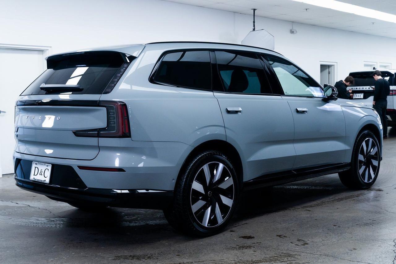 2025 Volvo EX90 Twin Motor Ultra 7-Seater Active Chassis Massage Seats Portland OR
