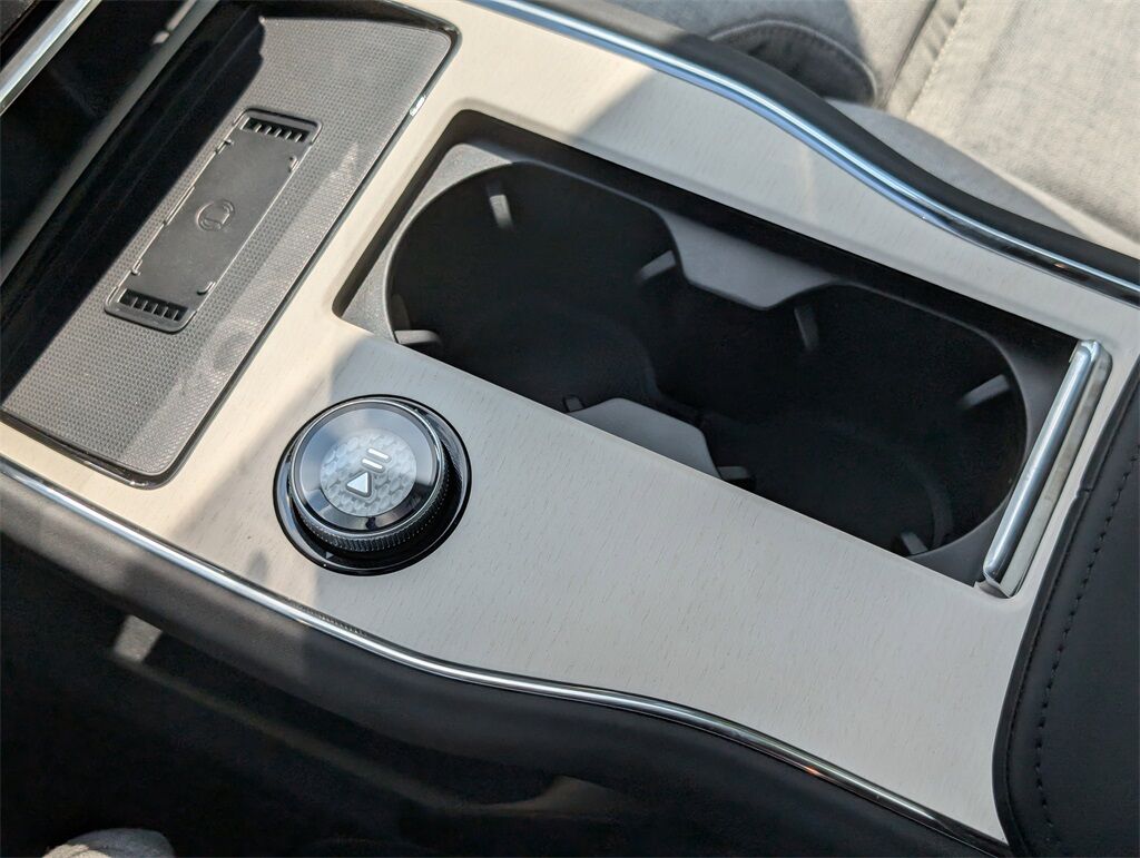 2025 Volvo EX90 Hunt Valley MD
