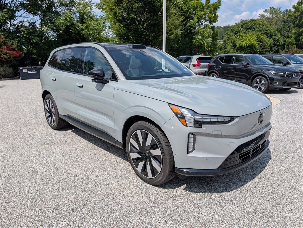 2025 Volvo EX90