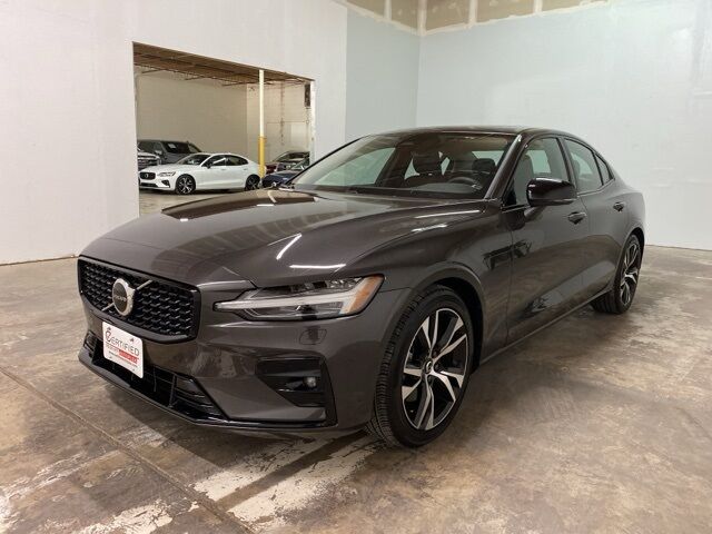 2025 Volvo S60