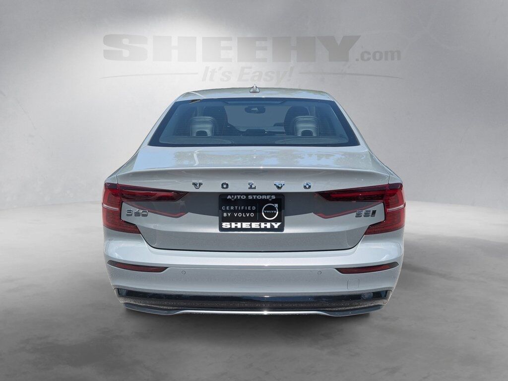 2025 Volvo S60 B5 CORE