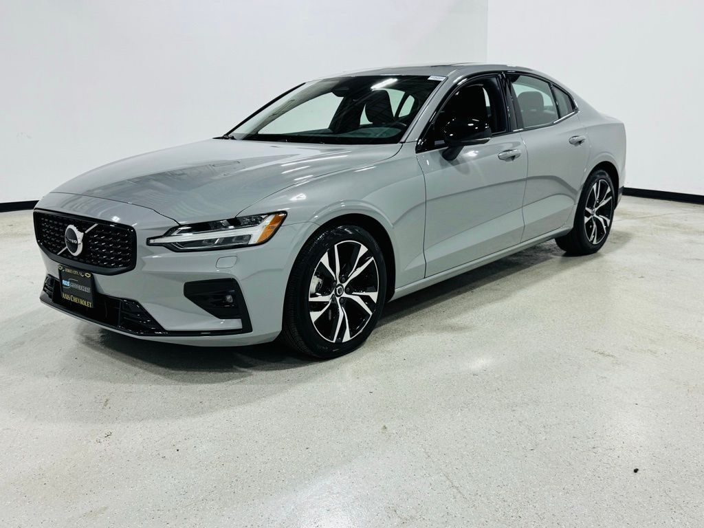 2025 Volvo S60 B5 Core Jersey City NJ
