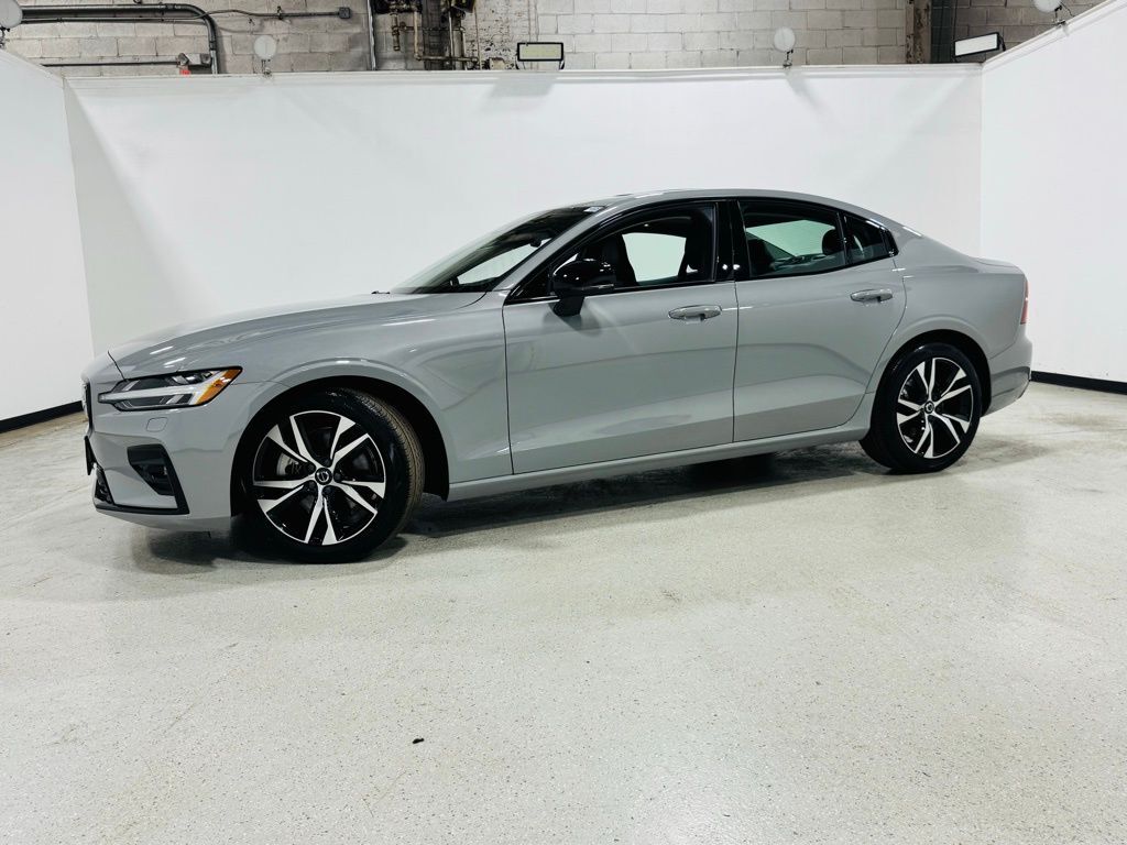 2025 Volvo S60 B5 Core Jersey City NJ
