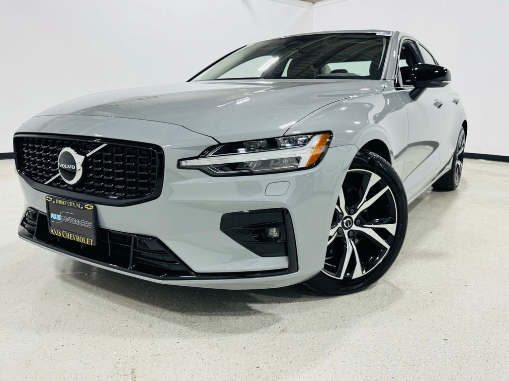 2025 Volvo S60 B5 Core Jersey City NJ