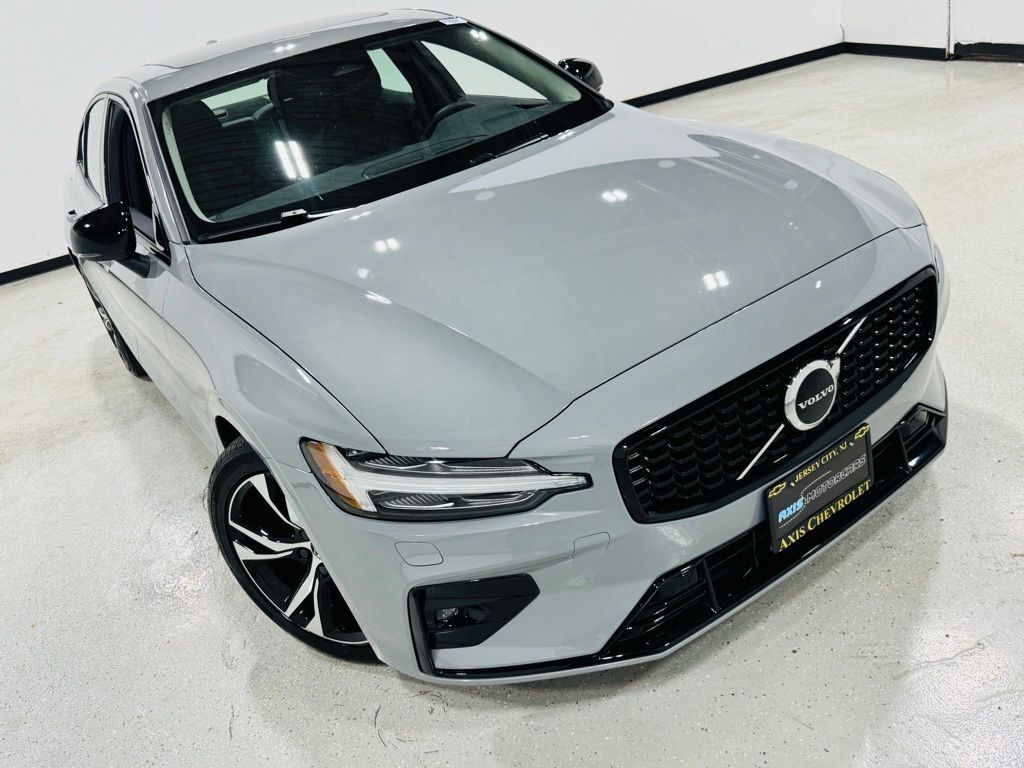 2025 Volvo S60 B5 Core Jersey City NJ