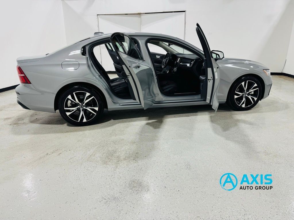 2025 Volvo S60 B5 Core Jersey City NJ