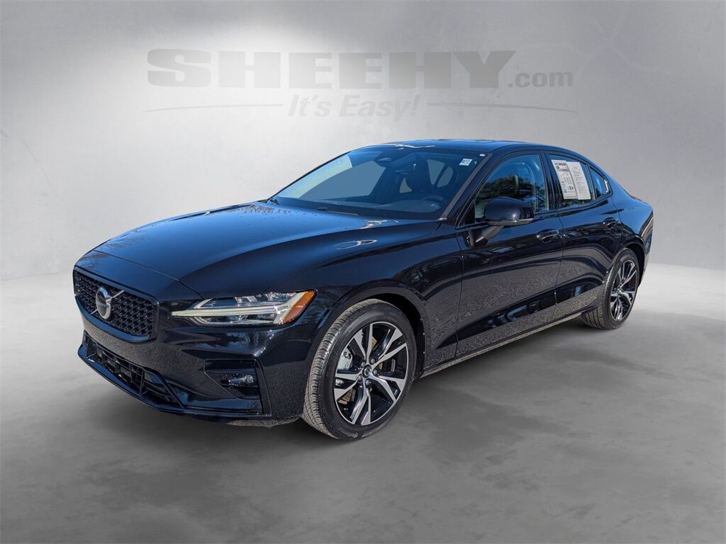 2025 Volvo S60 B5 Core Hunt Valley MD