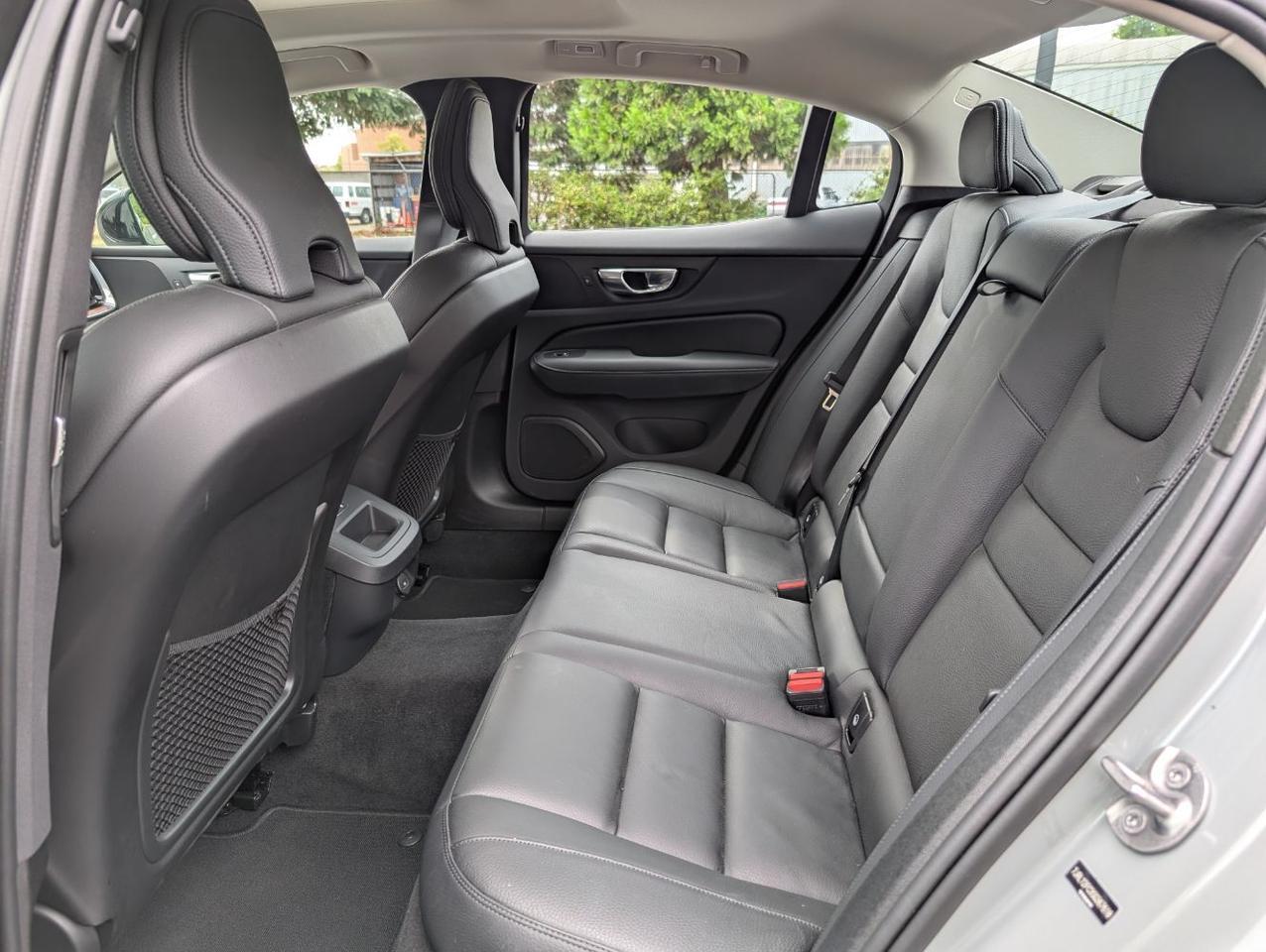 2025 Volvo S60 B5 Hybrid PLUS w/High Performance Audio, Pilot Assist, 360 Cam, 4 Heated Seats & Wheel Portland OR