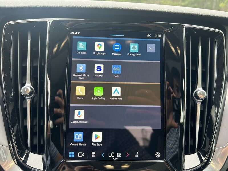 2025 Volvo S60 Core - 1 OWNER - ONLY 19K MILES Whitinsville MA