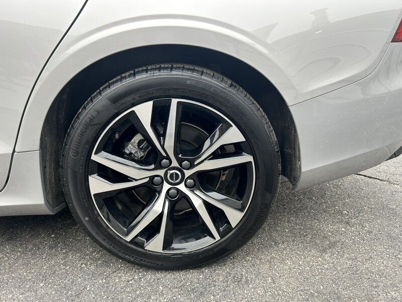 2025 Volvo S60 Core - 1 OWNER - ONLY 19K MILES Whitinsville MA