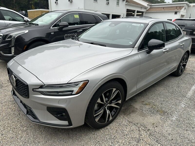 2025 Volvo S60 Core Whitinsville MA