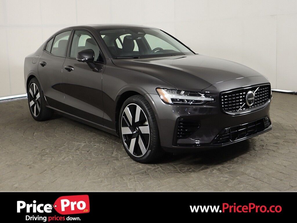 2025 Volvo S60 Plug-In Hybrid T8 AWD Ultra Maumee OH