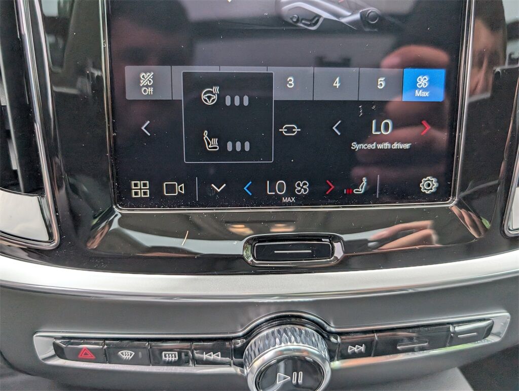 2025 Volvo S60 T8 PLUS
