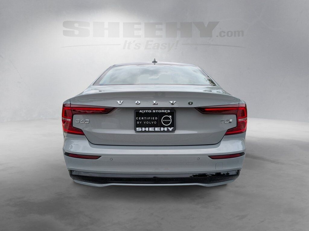 2025 Volvo S60 T8 PLUS
