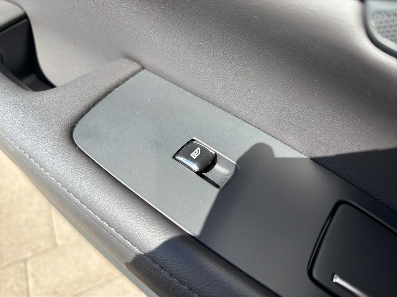 2025 Volvo S90 B6 Plus Bend OR