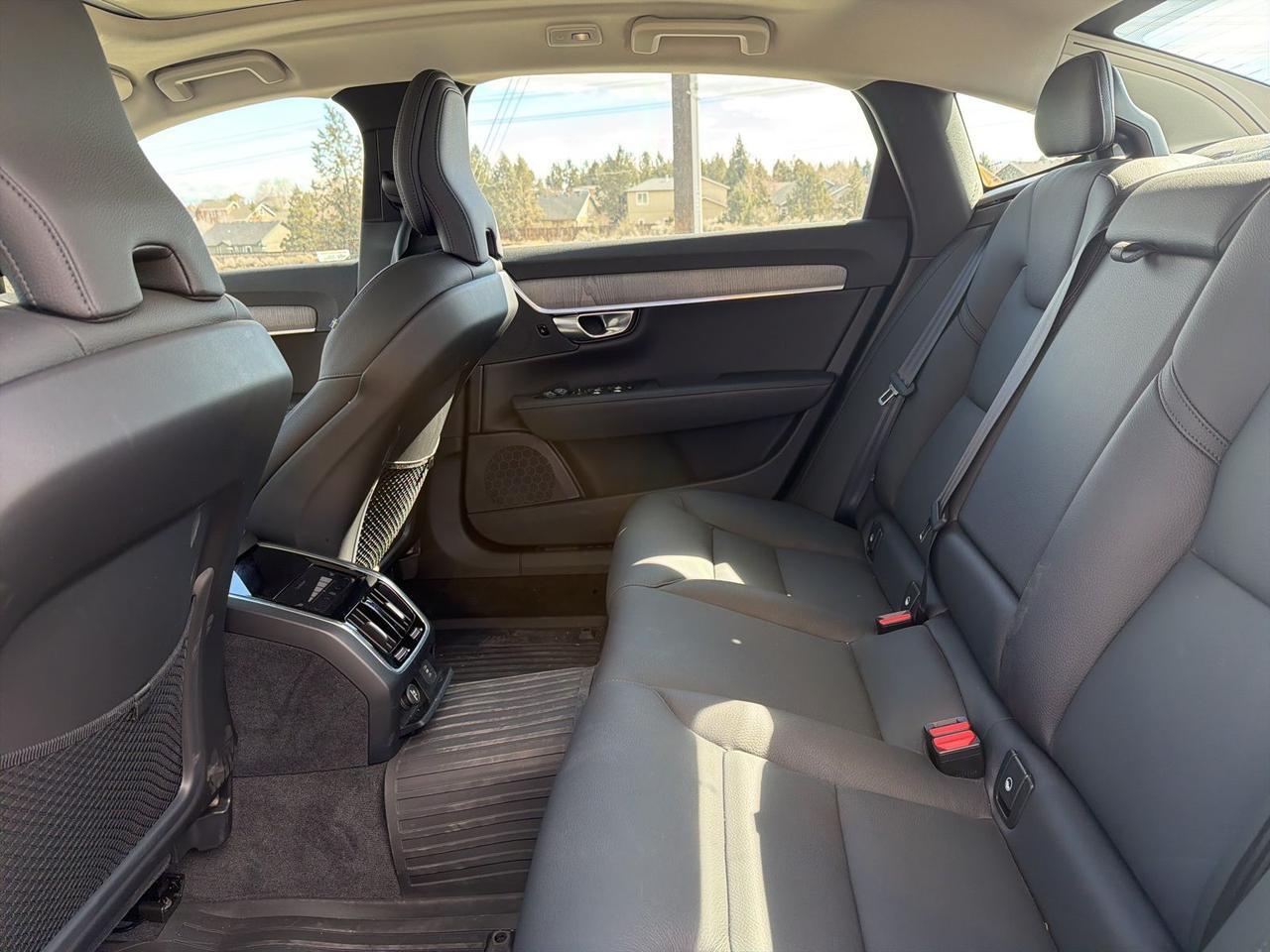 2025 Volvo S90 B6 Plus Bend OR