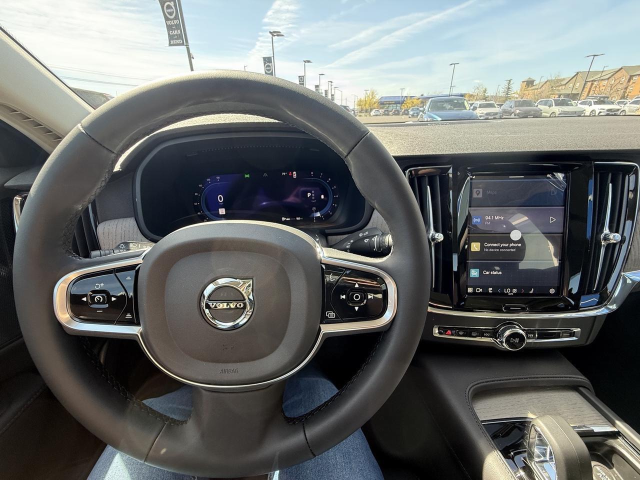2025 Volvo S90 B6 Plus Bend OR