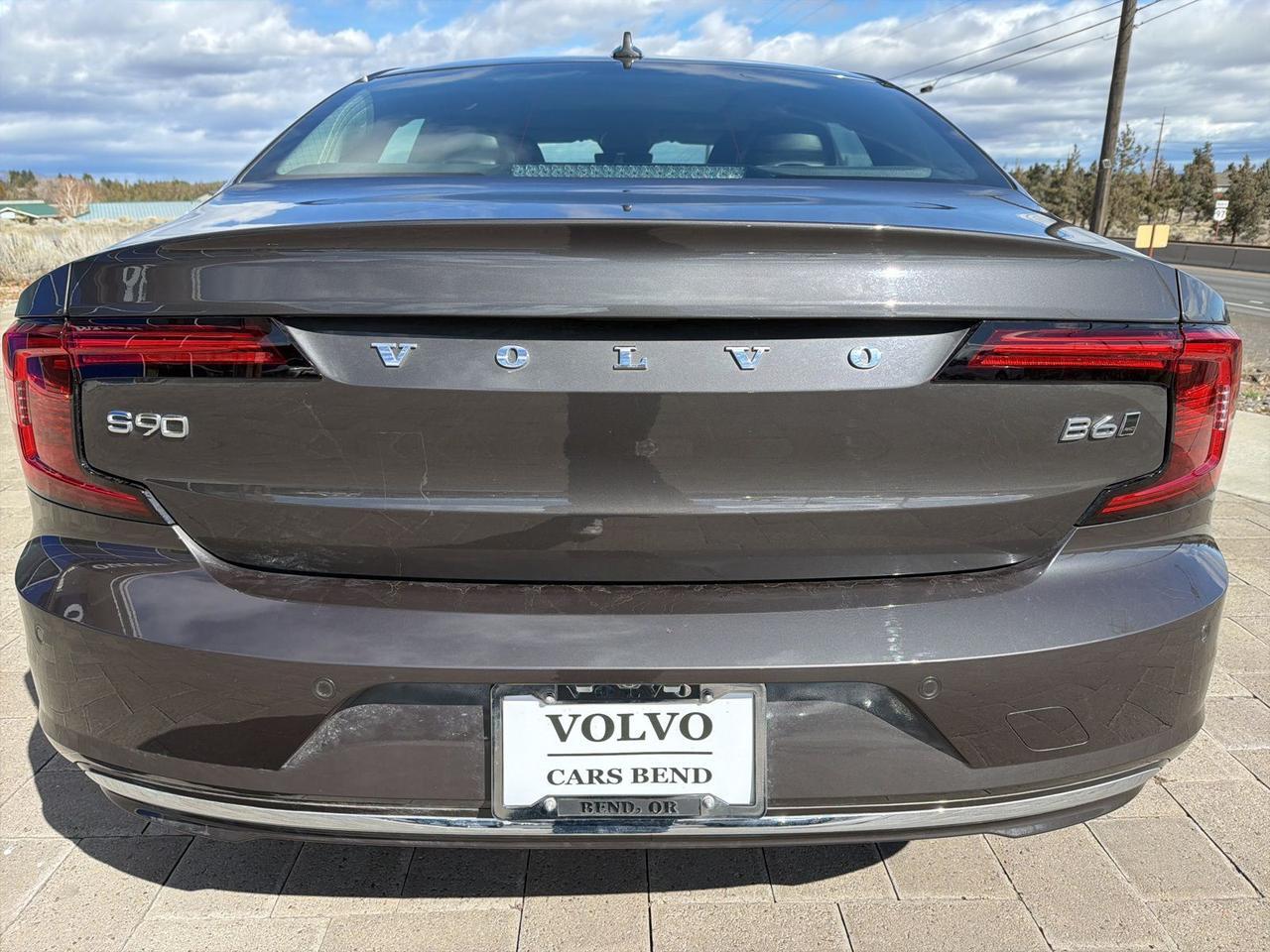 2025 Volvo S90 B6 Plus Bend OR
