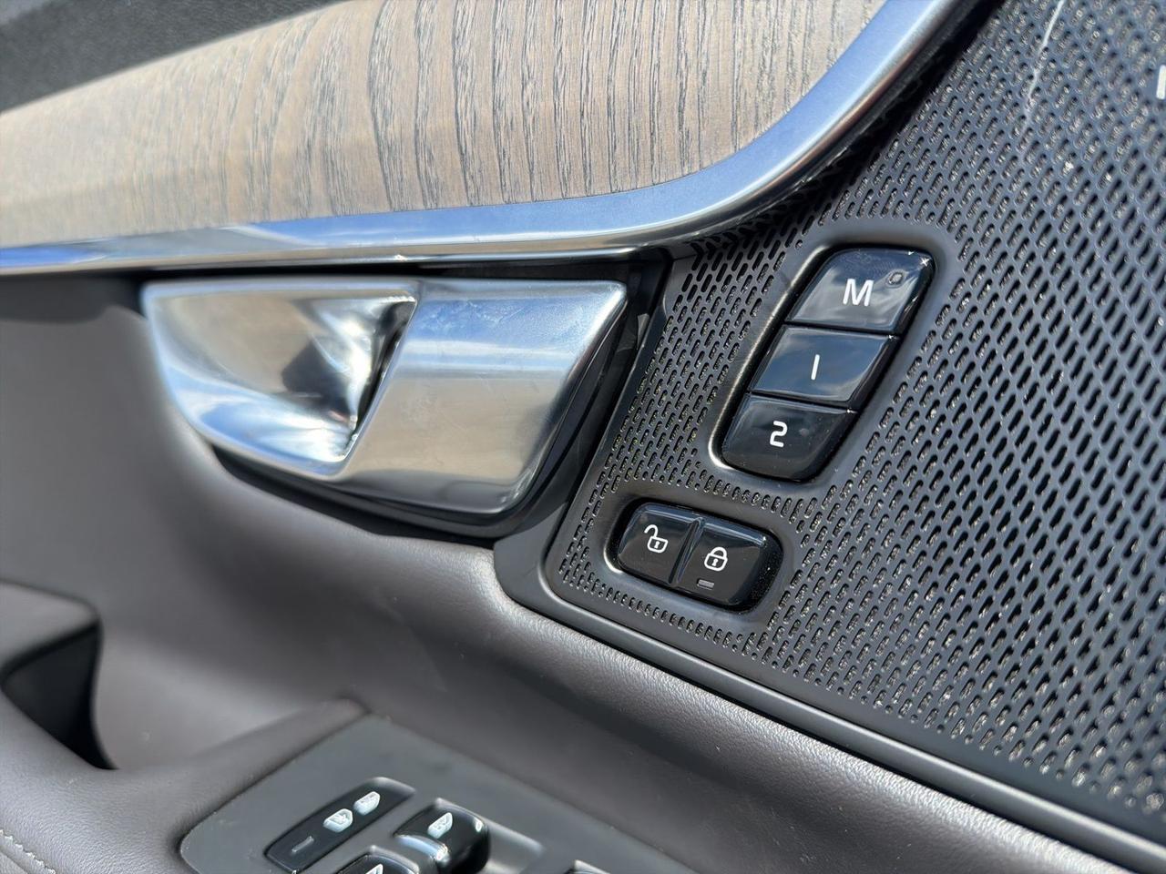 2025 Volvo S90 B6 Plus Bend OR