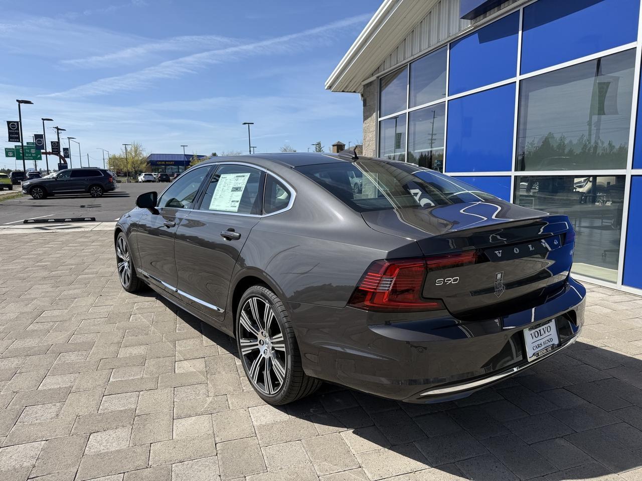 2025 Volvo S90 B6 Plus Bend OR
