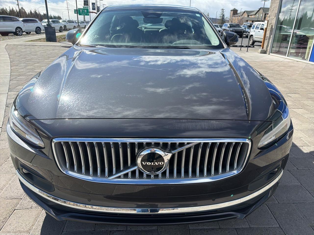 2025 Volvo S90 B6 Plus Bend OR