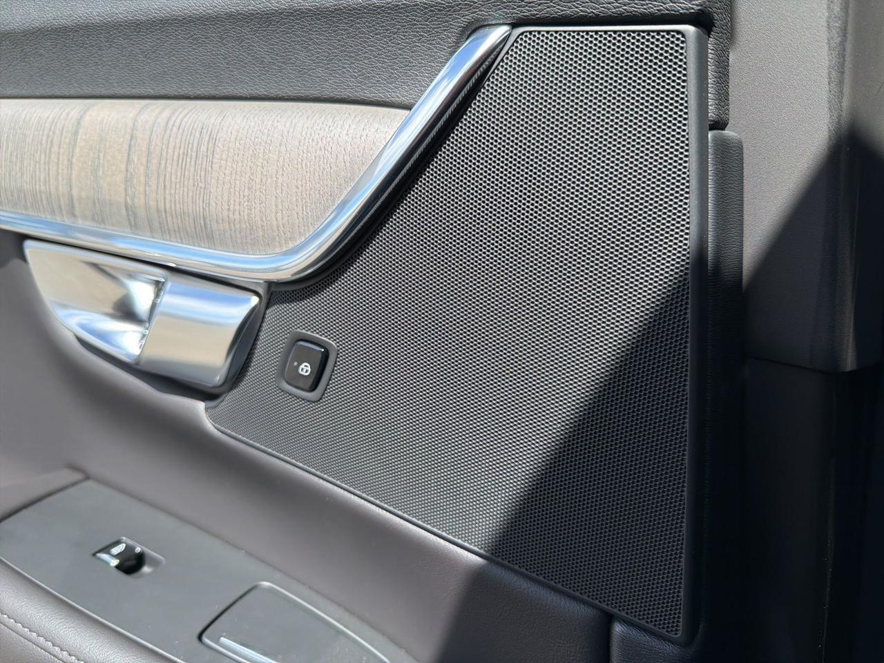 2025 Volvo S90 B6 Plus Bend OR