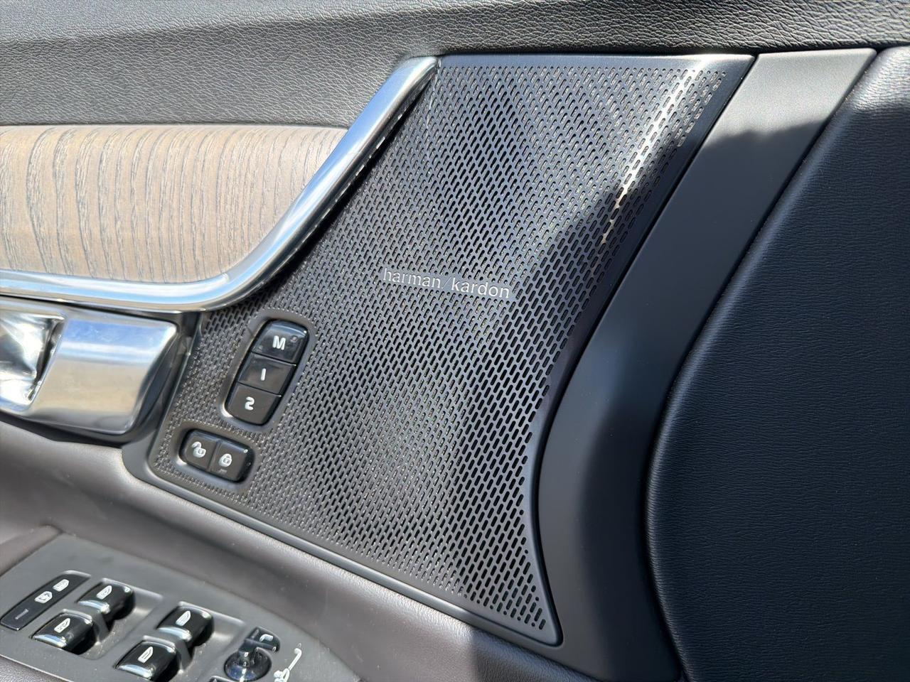 2025 Volvo S90 B6 Plus Bend OR