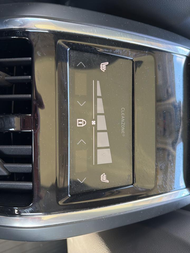 2025 Volvo S90 B6 Plus Bend OR