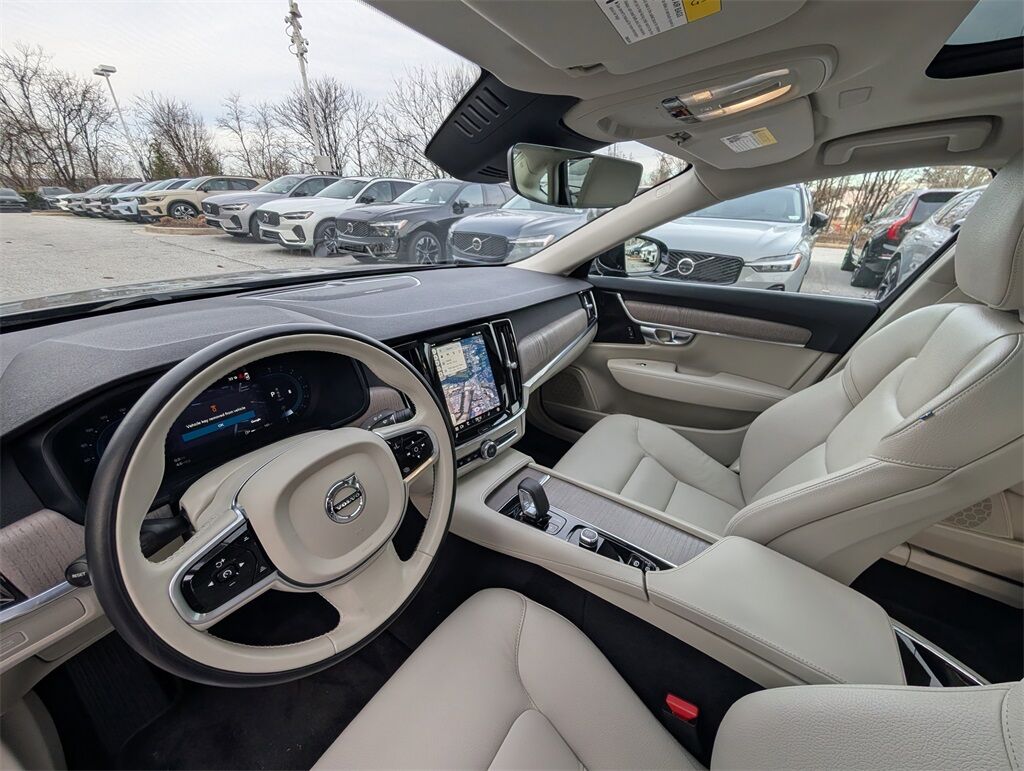 2025 Volvo S90 B6 Plus Hunt Valley MD