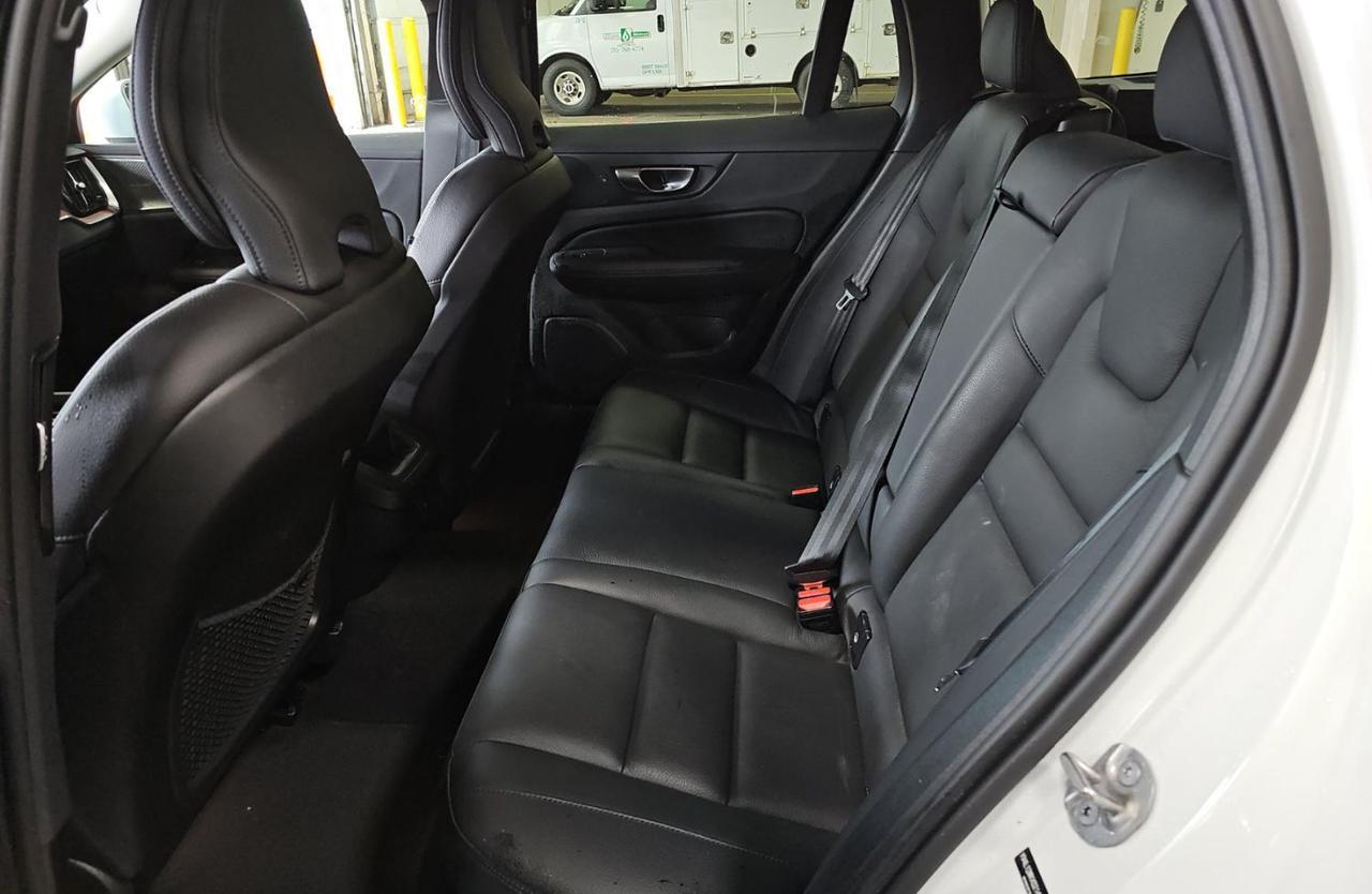 2025 Volvo V60 Cross Country B5 Hybrid AWD PLUS | Harman Kardon, Pilot Assist, Climate Pkg, 19 Wheels * Portland OR