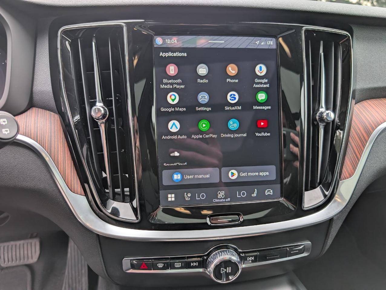2025 Volvo V60 Cross Country B5 Hybrid AWD PLUS | High Performance Audio, Climate Pk * Portland OR