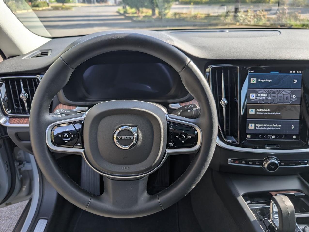 2025 Volvo V60 Cross Country B5 Hybrid AWD PLUS | High Performance Audio, Climate Pk, 19" WHeels * Portland OR