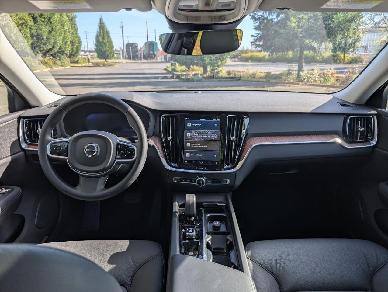 2025 Volvo V60 Cross Country B5 Hybrid AWD PLUS | High Performance Audio, Climate Pk, 19" WHeels * Portland OR