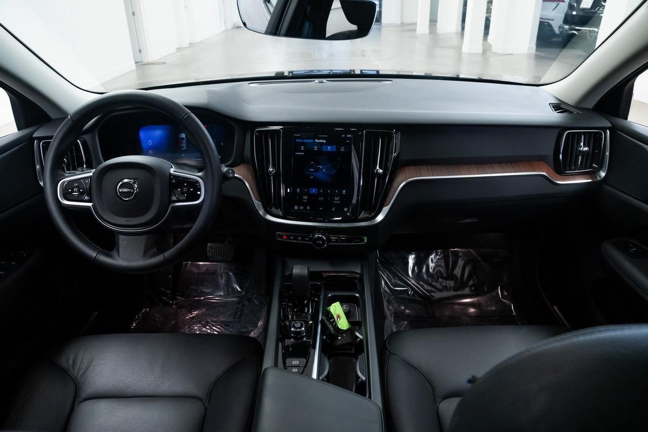 2025 Volvo V60 Cross Country B5 Plus 1 Owner Heated Seats Portland OR