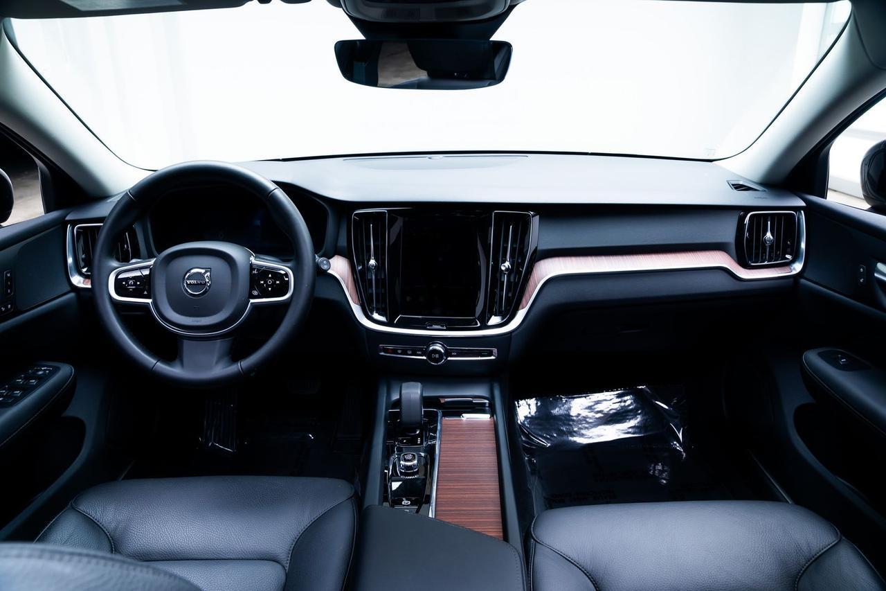 2025 Volvo V60 Cross Country B5 Plus Adaptive Cruise Blind Spot Assist Portland OR
