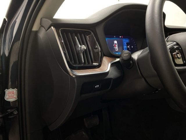 2025 Volvo V60 Cross Country B5 Plus Dallas TX
