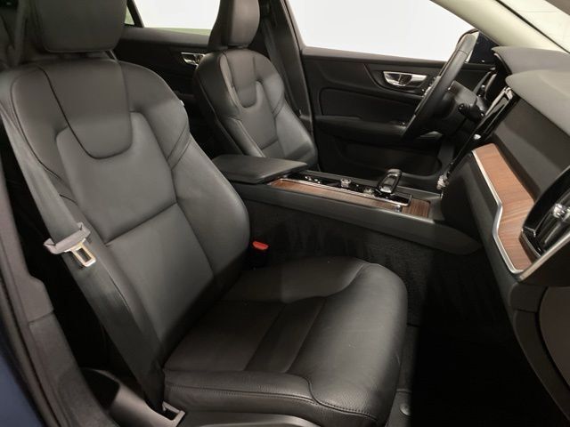 2025 Volvo V60 Cross Country B5 Plus Dallas TX