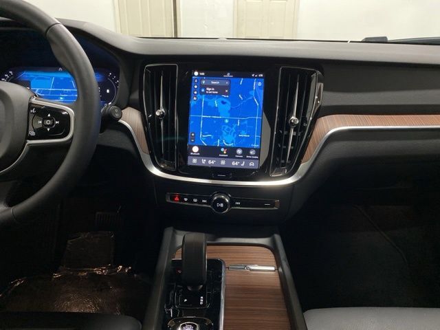 2025 Volvo V60 Cross Country B5 Plus Dallas TX