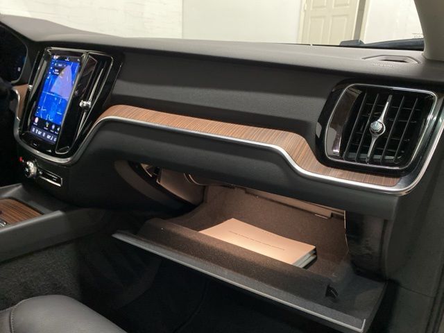 2025 Volvo V60 Cross Country B5 Plus Dallas TX