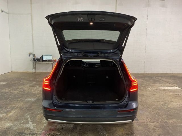 2025 Volvo V60 Cross Country B5 Plus Dallas TX