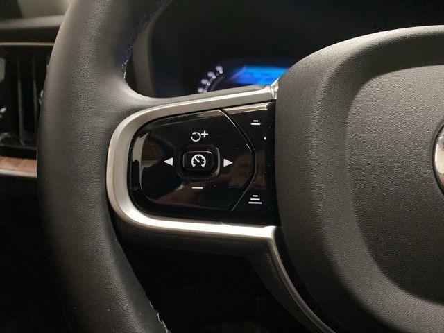 2025 Volvo V60 Cross Country B5 Plus Dallas TX