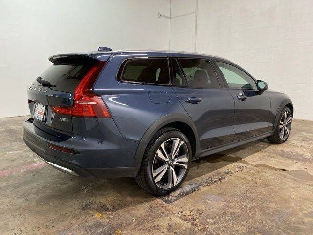 2025 Volvo V60 Cross Country B5 Plus Dallas TX