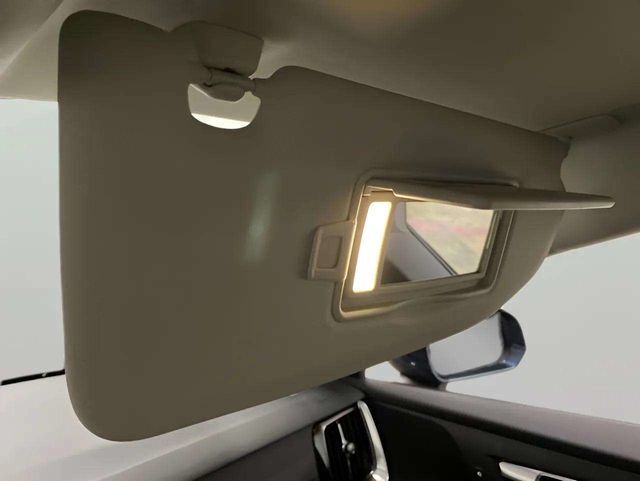 2025 Volvo V60 Cross Country B5 Plus Dallas TX