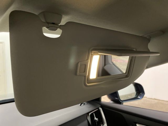 2025 Volvo V60 Cross Country B5 Plus Dallas TX
