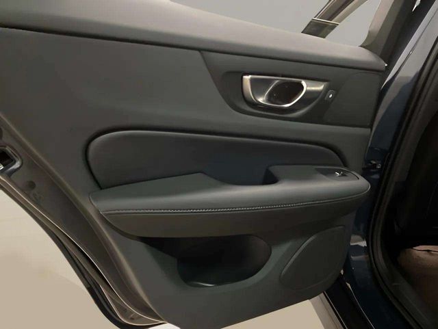 2025 Volvo V60 Cross Country B5 Plus Dallas TX