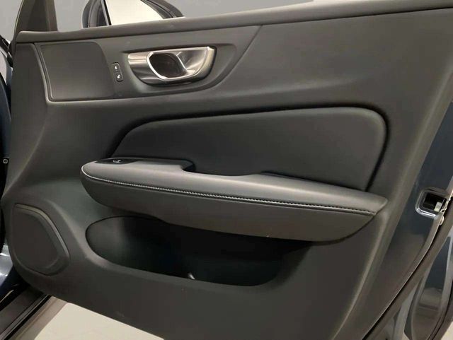 2025 Volvo V60 Cross Country B5 Plus Dallas TX