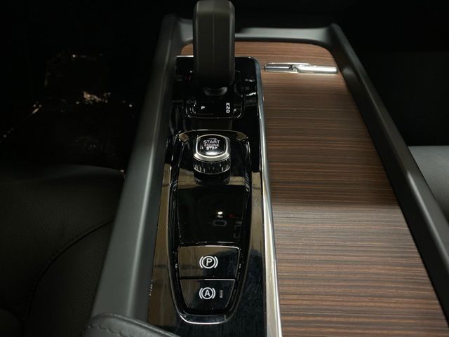 2025 Volvo V60 Cross Country B5 Plus Dallas TX